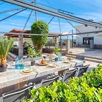 Costacabana - Villa Palmera
