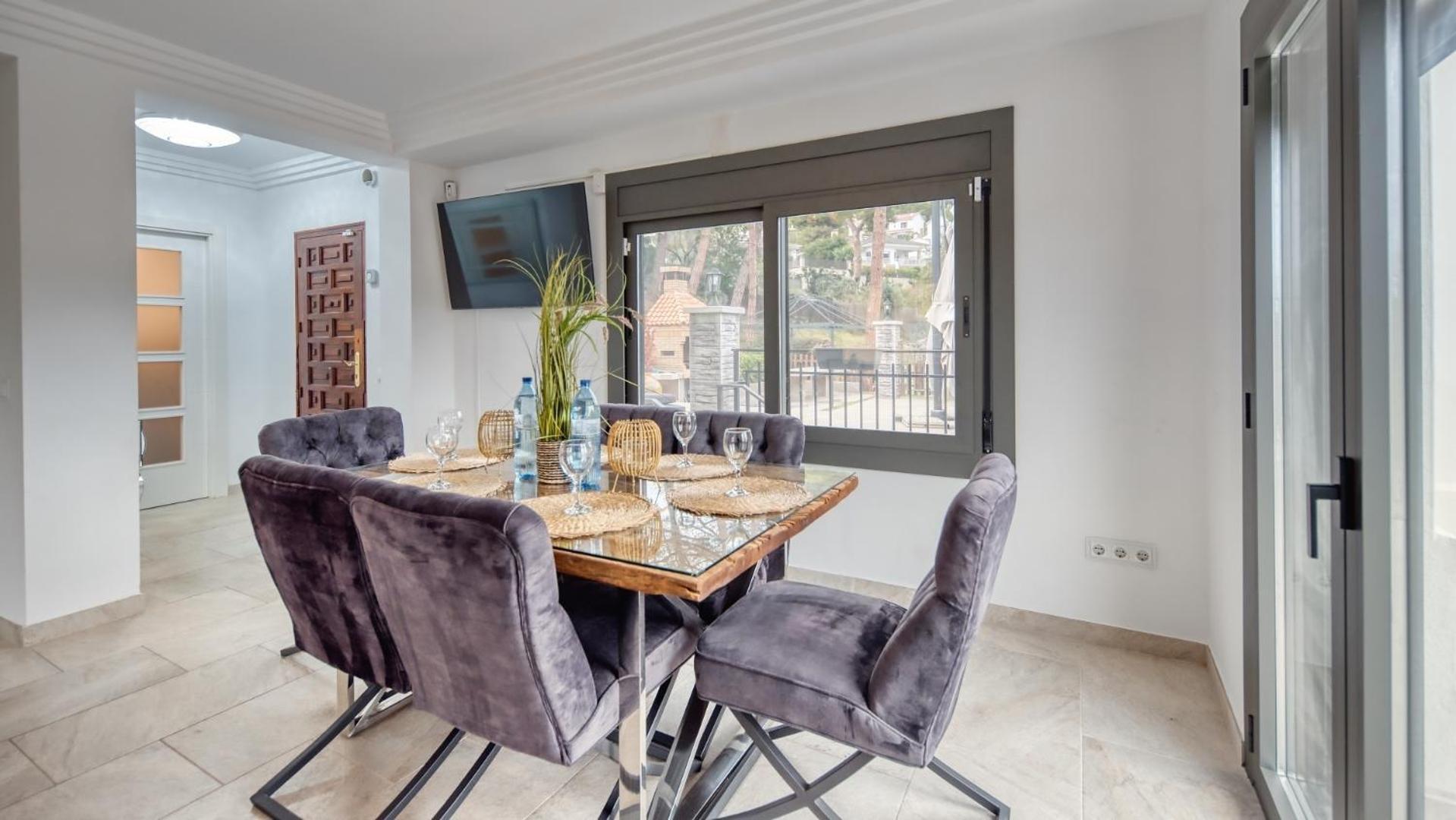 Costacabana - Palmera Villa *
